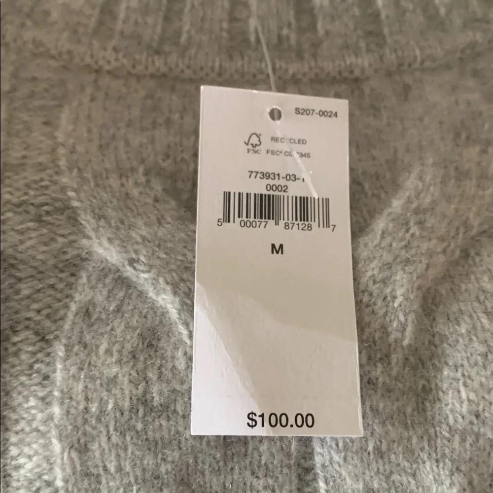 Banana Republic Light Gray Cable Knit Sweater SZ M - Picture 5 of 10